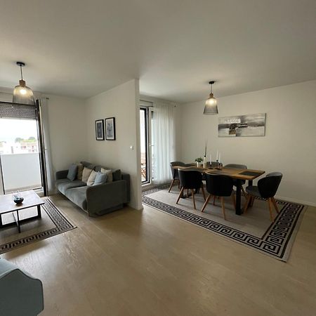 New Modern Apt Near Old Town - Private Parking Ζαντάρ Εξωτερικό φωτογραφία
