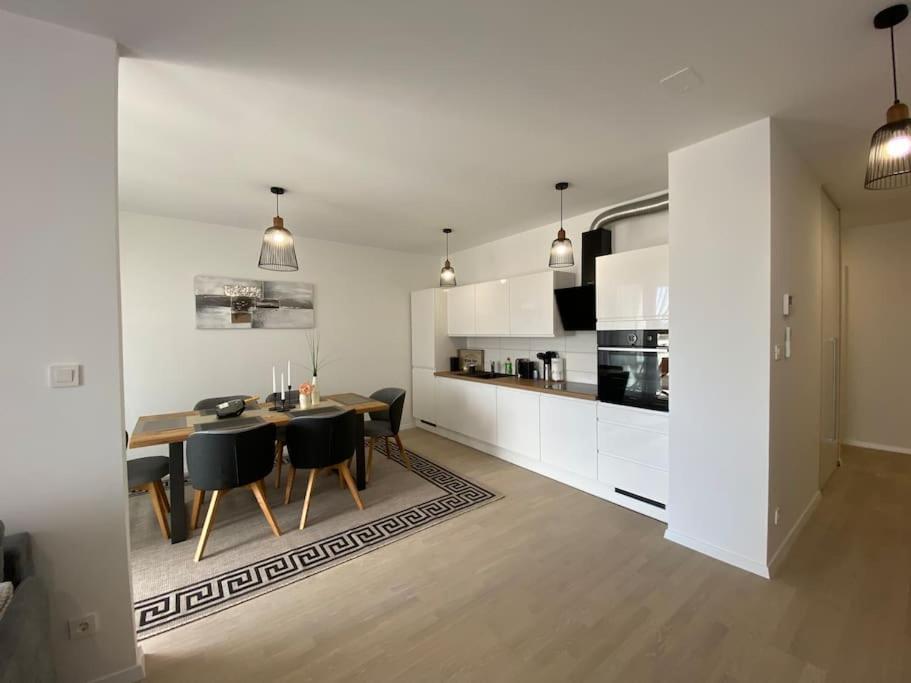 New Modern Apt Near Old Town - Private Parking Ζαντάρ Εξωτερικό φωτογραφία