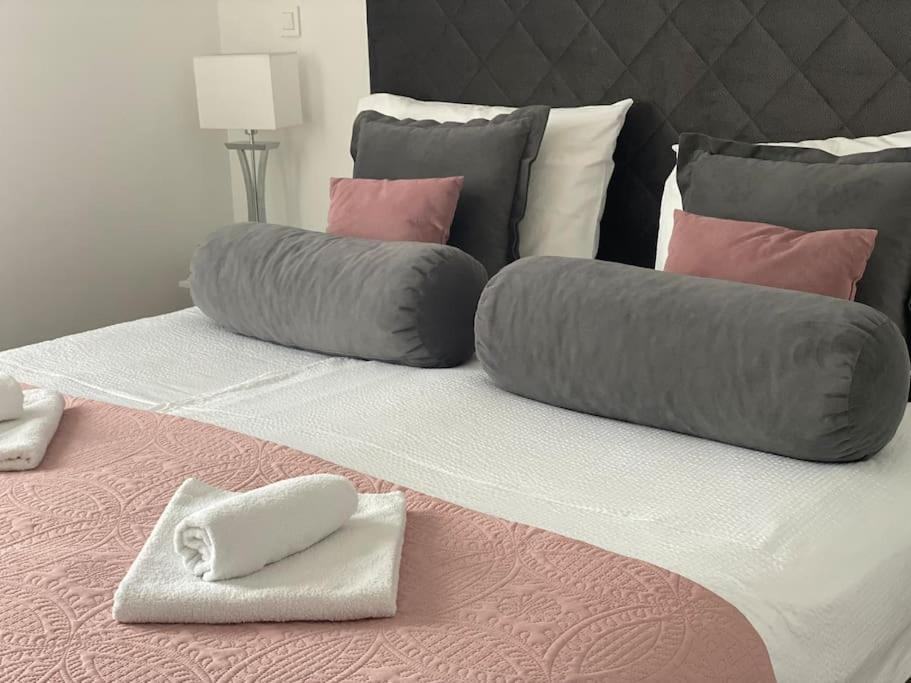 New Modern Apt Near Old Town - Private Parking Ζαντάρ Εξωτερικό φωτογραφία