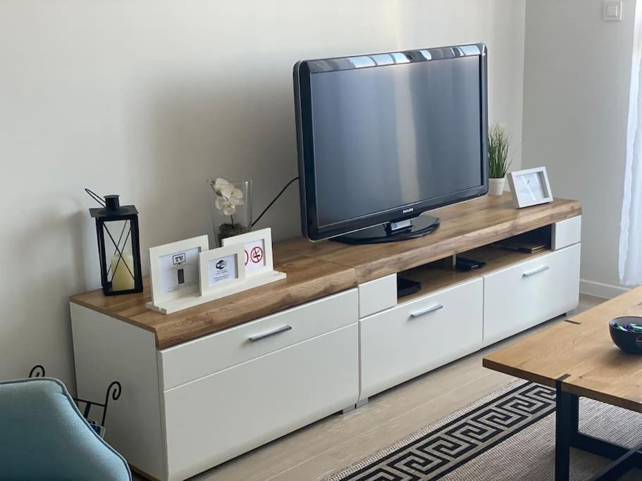 New Modern Apt Near Old Town - Private Parking Ζαντάρ Εξωτερικό φωτογραφία